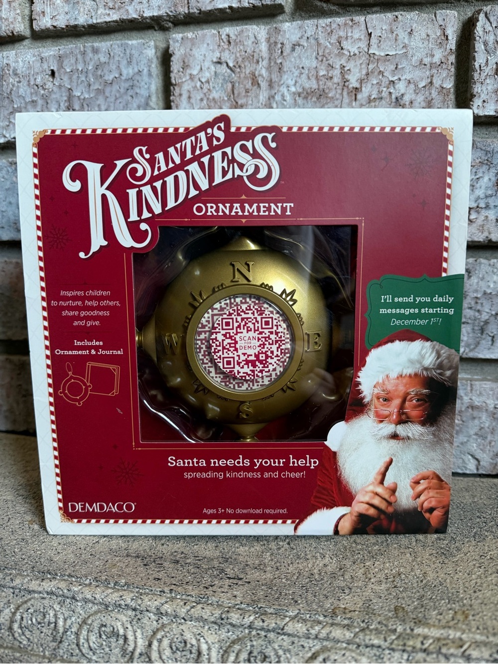 NIB Interactive Demdaco Santa's Kindness Gold Ornament